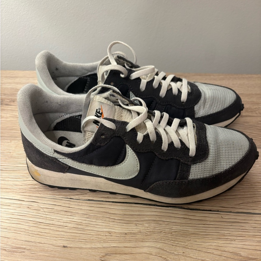 2021 Nike Challenger OG ‘Shadow’